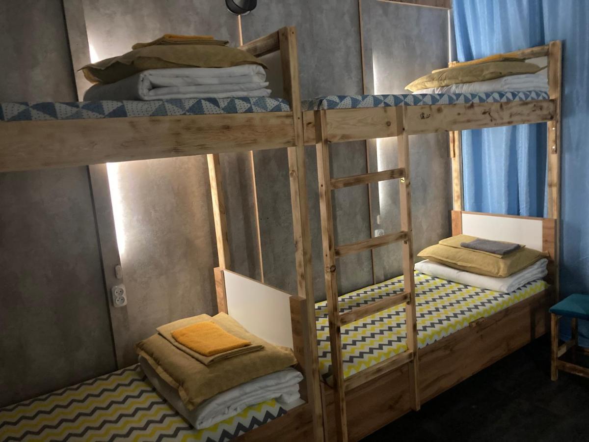 Hostel Del Luna Almatı Dış mekan fotoğraf