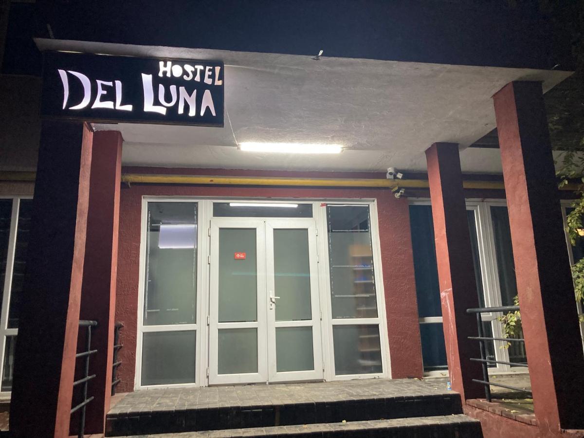Hostel Del Luna Almatı Dış mekan fotoğraf