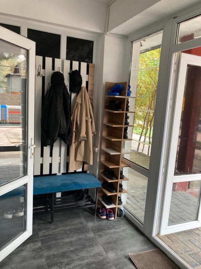 Hostel Del Luna Almatı Dış mekan fotoğraf